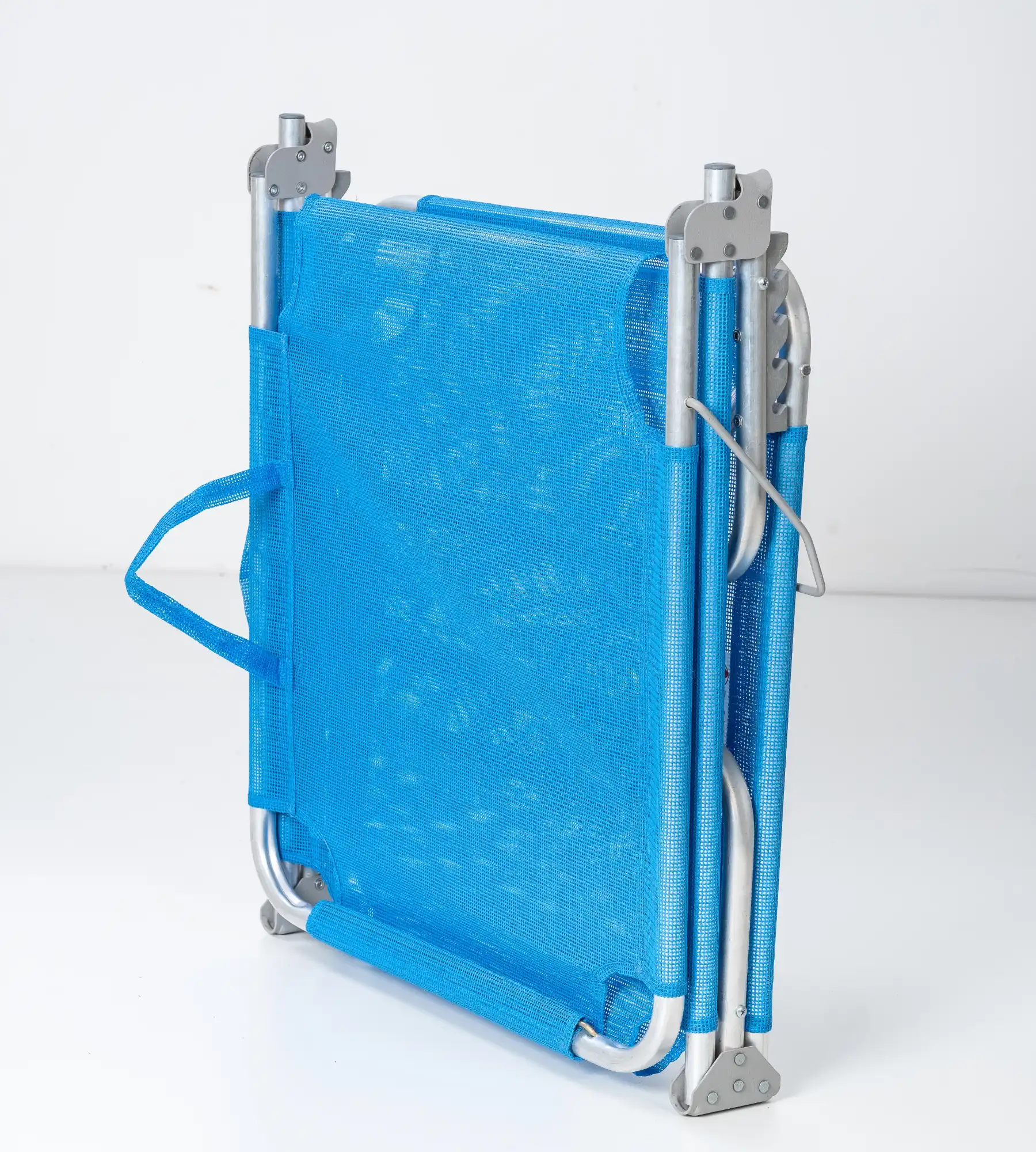 Espreguiçadeira dobrada